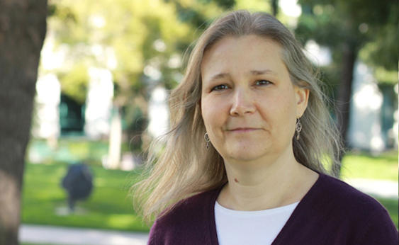 Amy-hennig